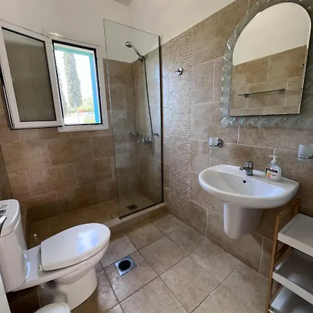 Helios, Kaligata - First Floor Apartamento